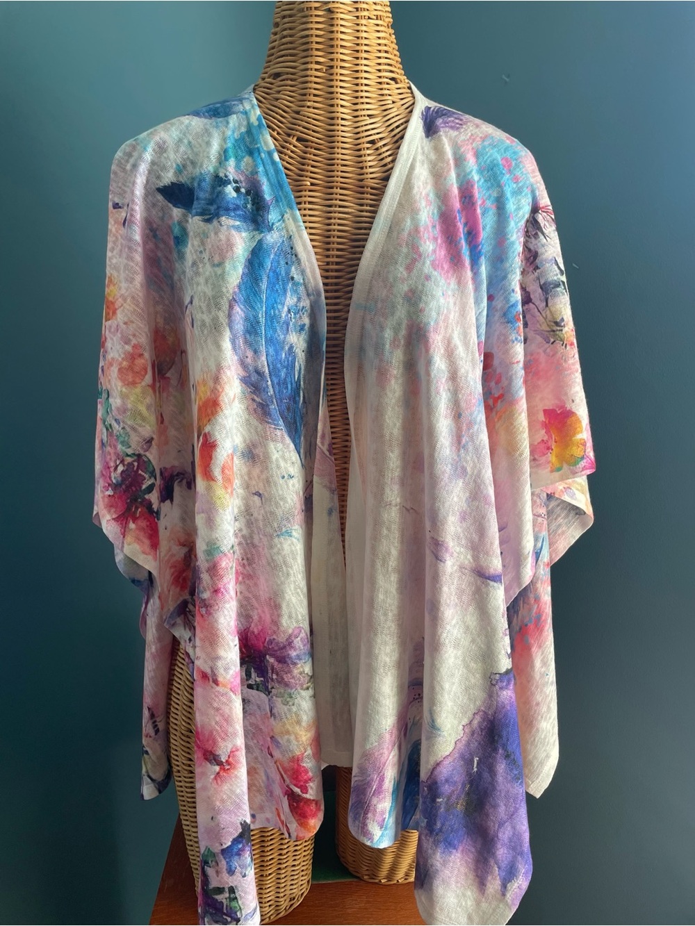 Et’ Lois Abstract Watercolor Open Front Kimono Style Wrap Shawl Multi Color